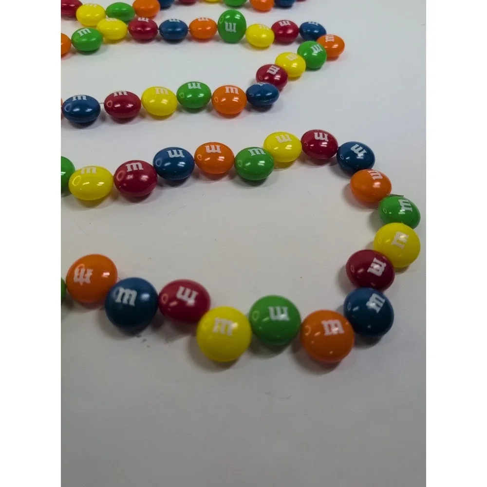 M&M Garland‎ candy decor rainbow red blue green Vintage
